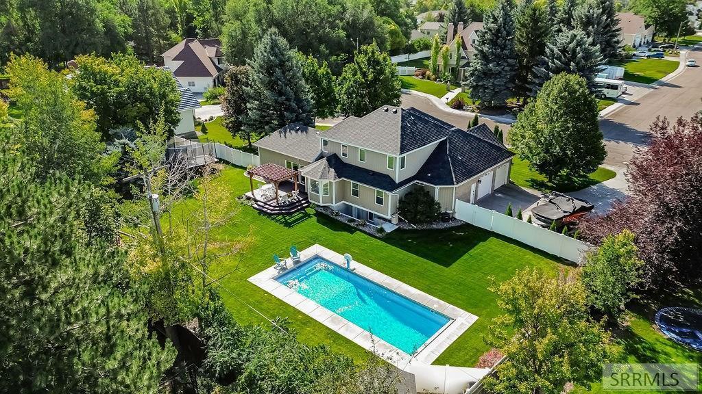 Listing Photo 2176406